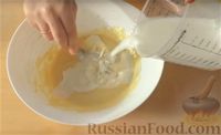 Фото приготовления рецепта: Картофельная запеканка с фаршем и сыром - шаг №8