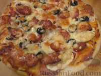 Фото приготовления рецепта: Пицца с сырным дном - шаг №14