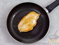 Фото приготовления рецепта: Куриное филе в соевом соусе - шаг №4
