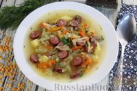 Фото к рецепту: Суп с копчёными колбасками, чечевицей и капустой