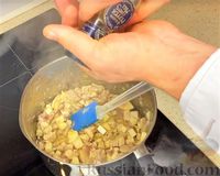 Фото приготовления рецепта: Катаеф (арабские блины) с курицей, грибами и сыром - шаг №9