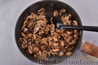 Фото приготовления рецепта: Тефтели из гречки и грибов, запечённые в томатном соусе - шаг №8