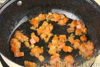 Фото приготовления рецепта: Салат с креветками, рисом, кукурузой и огурцами - шаг №14