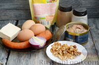Фото приготовления рецепта: Слоёный салат из рыбных консервов с плавленым сыром, морковью и яйцами - шаг №1