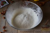 Фото приготовления рецепта: Пряный пирог с тыквой и миндалём - шаг №5