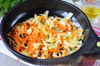 Фото приготовления рецепта: Салат из печени с морковью и маринованными огурцами - шаг №7
