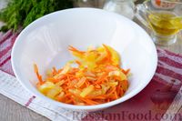 Фото приготовления рецепта: Салат из печени с морковью и маринованными огурцами - шаг №9