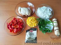 Фото приготовления рецепта: Слоёный салат с курицей, маринованным перцем, рисом и кукурузой - шаг №1