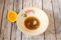 Фото приготовления рецепта: Запечённое филе индейки в апельсиново-соевом маринаде - шаг №4