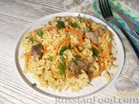 Фото приготовления рецепта: Рис со свининой и морковью по-корейски (на сковороде) - шаг №9