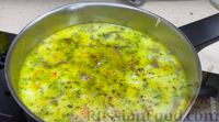 Фото приготовления рецепта: Овощной суп с шампиньонами, шпинатом и кокосовым молоком - шаг №11