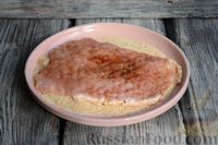 Фото приготовления рецепта: Шницель из свинины с соевым соусом - шаг №7