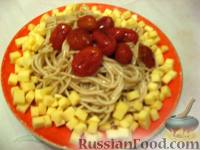 Фото приготовления рецепта: Спагетти с  солёными помидорами - шаг №9