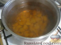 Фото приготовления рецепта: Гречневый суп с шампиньонами - шаг №3
