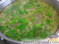 Фото приготовления рецепта: Суп с фрикадельками и зеленым горошком "Дачный" - шаг №13