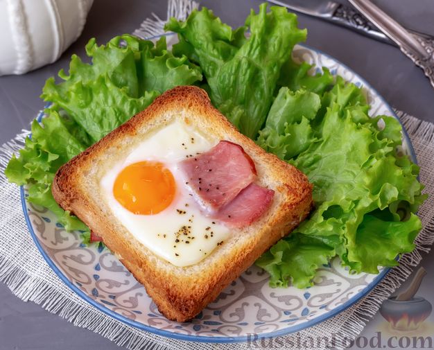 Рецепт яичницы в хлебе: просто и быстро приготовить