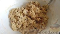 Фото приготовления рецепта: Постные медовые бискотти с изюмом и орехами - шаг №9