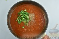 Фото приготовления рецепта: Запечённые куриные тефтели с томатно-соевым соусом - шаг №11