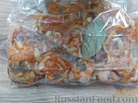 Фото приготовления рецепта: Бараньи рёбрышки, запечённые в пряном маринаде (в рукаве) - шаг №9