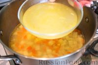 Фото приготовления рецепта: Сырный суп-пюре - шаг №6