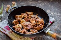 Фото приготовления рецепта: Куриная печень в сметанно-соевом соусе (в духовке) - шаг №6