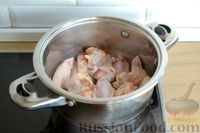 Фото приготовления рецепта: Гречка с куриными крылышками и овощами - шаг №3
