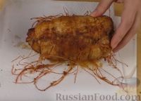 Фото приготовления рецепта: Запечённая куриная грудка в чесночно-горчичном маринаде - шаг №10
