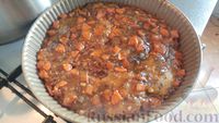 Фото приготовления рецепта: Котлеты из риса и шампиньонов под морковно-грибным соусом (в духовке) - шаг №23
