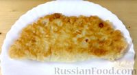 Фото к рецепту: "Чебуреки" из жидкого теста, с капустой и сыром