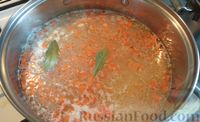 Фото приготовления рецепта: Гороховый суп с копчёной скумбрией - шаг №11