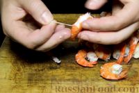 Фото приготовления рецепта: Жареные креветки по-индонезийски, в соусе сатэй - шаг №7