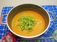 Фото приготовления рецепта: Овощной суп-пюре с творожно-мясными фрикадельками - шаг №19