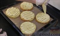 Фото приготовления рецепта: Французские тосты "Босток" с миндальным кремом (в духовке) - шаг №8