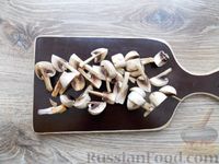 Фото приготовления рецепта: Суп с фрикадельками, грибами и плавленым сыром - шаг №7