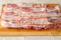 Фото приготовления рецепта: Рулет из свинины, с языком и беконом - шаг №10