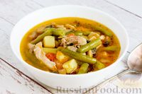 Фото к рецепту: Куриный суп с шампиньонами и стручковой фасолью