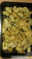 Фото к рецепту: Картофель, запечённый с чесноком