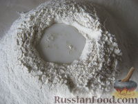 Фото приготовления рецепта: Лепешки, жаренные без дрожжей (казахская кухня) - шаг №4