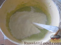 Фото приготовления рецепта: Сладкие оладьи из кабачков - шаг №7
