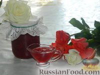 Фото к рецепту: Розовое варенье