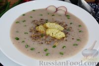 Фото приготовления рецепта: Крем-суп из редиса с обжаренным фаршем - шаг №13