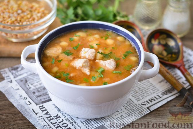 Гороховый суп с острым огурцом – кулинарный рецепт