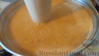 Фото приготовления рецепта: Чечевичный суп-пюре с помидорами, сельдереем и копчёным беконом - шаг №15