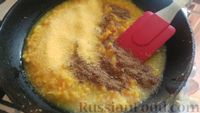 Фото приготовления рецепта: Апельсиновый пирог с кукурузной мукой, кориандром и глазурью - шаг №9