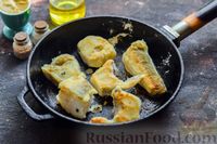 Фото приготовления рецепта: Хек с грибами, запечённый в сливочно-горчичном соусе - шаг №7