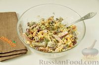 Фото приготовления рецепта: Салат с сельдью, овощами и сыром - шаг №1
