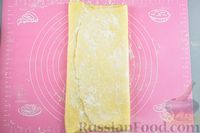 Фото приготовления рецепта: Лимонное печенье из рубленого теста, с джемом и орехами - шаг №10