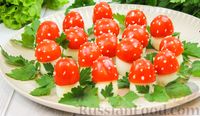 Фото к рецепту: Праздничная закуска "Мухоморчики" из перепелиных яиц и помидоров черри
