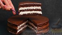 Фото приготовления рецепта: Шоколадный торт «Стаканчиковый» с творожно-сметанным кремом - шаг №18