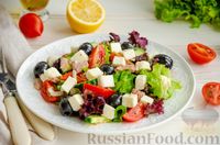 Фото к рецепту: Греческий салат с тунцом